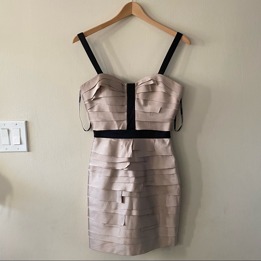 Bebe (NWT) Lucis Strips Dress XS